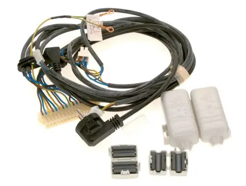 Bosch Kabelbaum mit mehreren Leitungsträngen, Steckverbindungen und Anschlüssen, geeignet für elektrische Anwendungen in Fahrzeugen oder Maschinen.